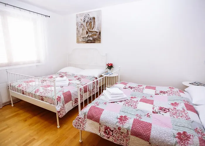 Beautiful Apartment In Central Residence