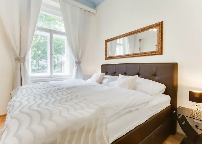 Diamond Riverside Apartment In The Heart Of Prague