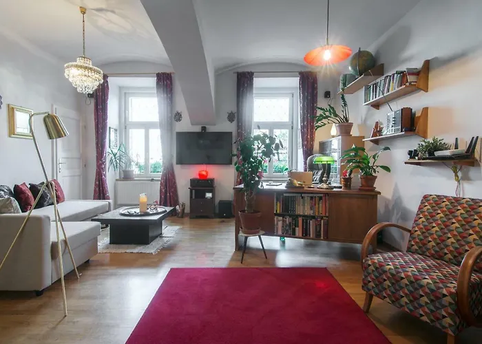 Victoria Design Stays - Apartment Rehorova