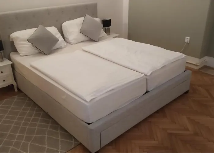 Ruzova Spot Apartments