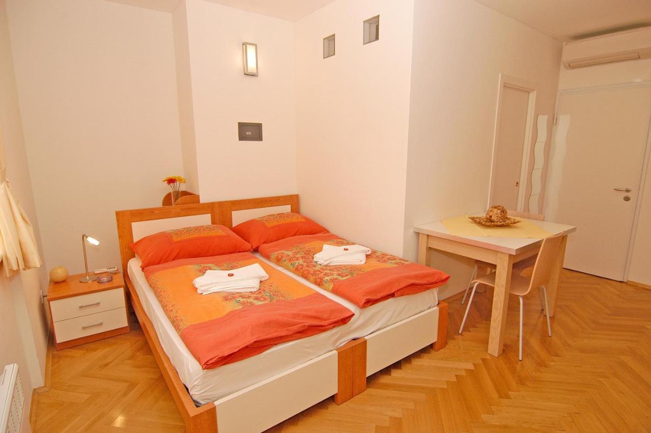 Appart hôtel La Familia 2*