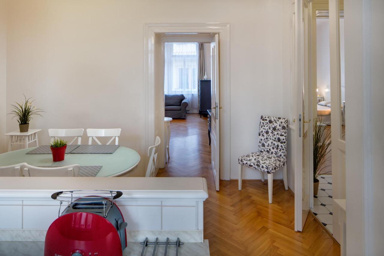 Apartment Karlova 24 - Old Town *