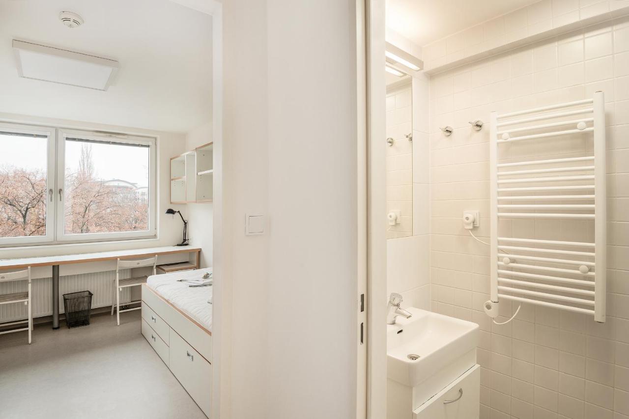 Albergue Student House Botic *