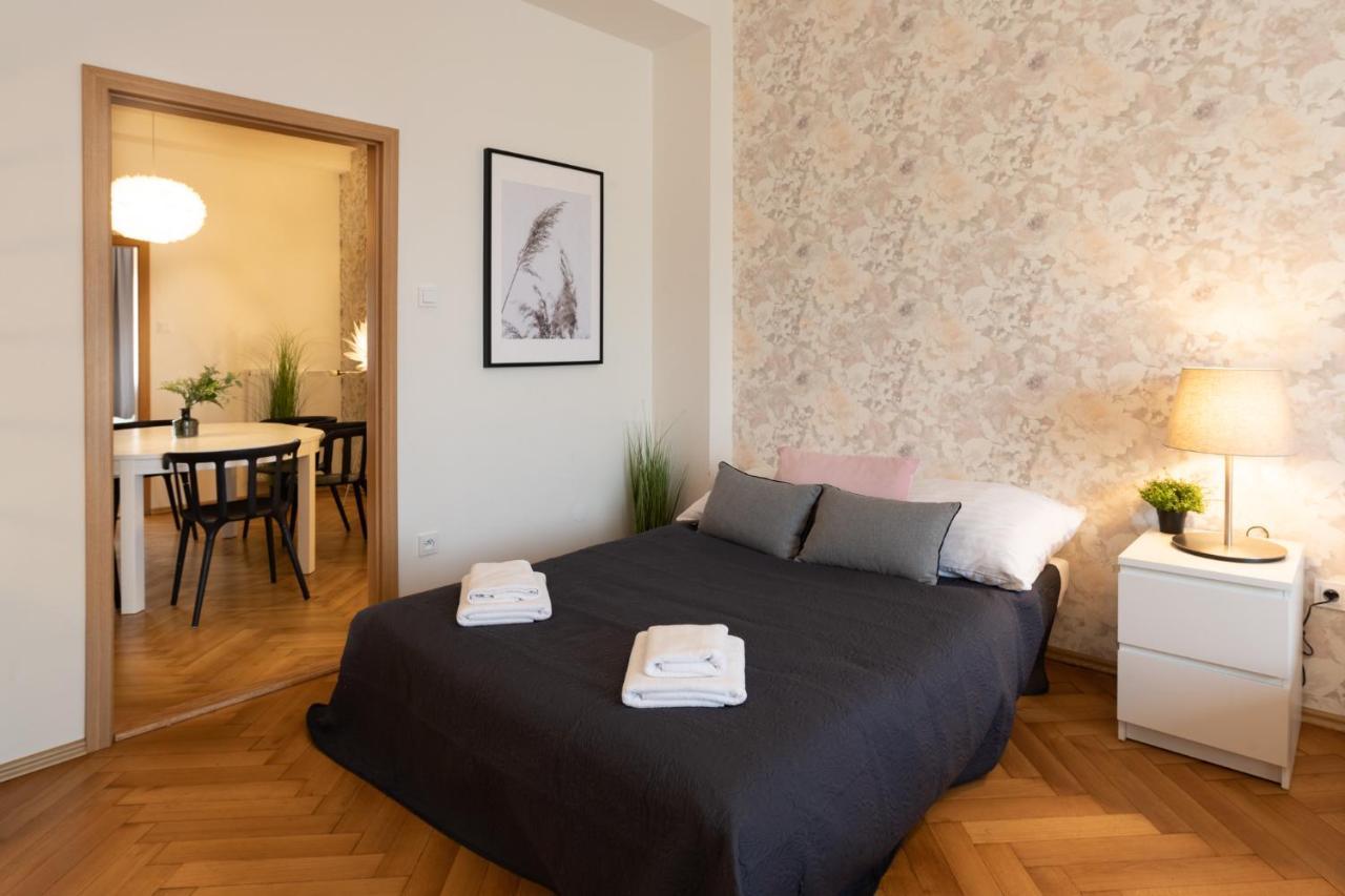 Luxury In Prime Location Praga