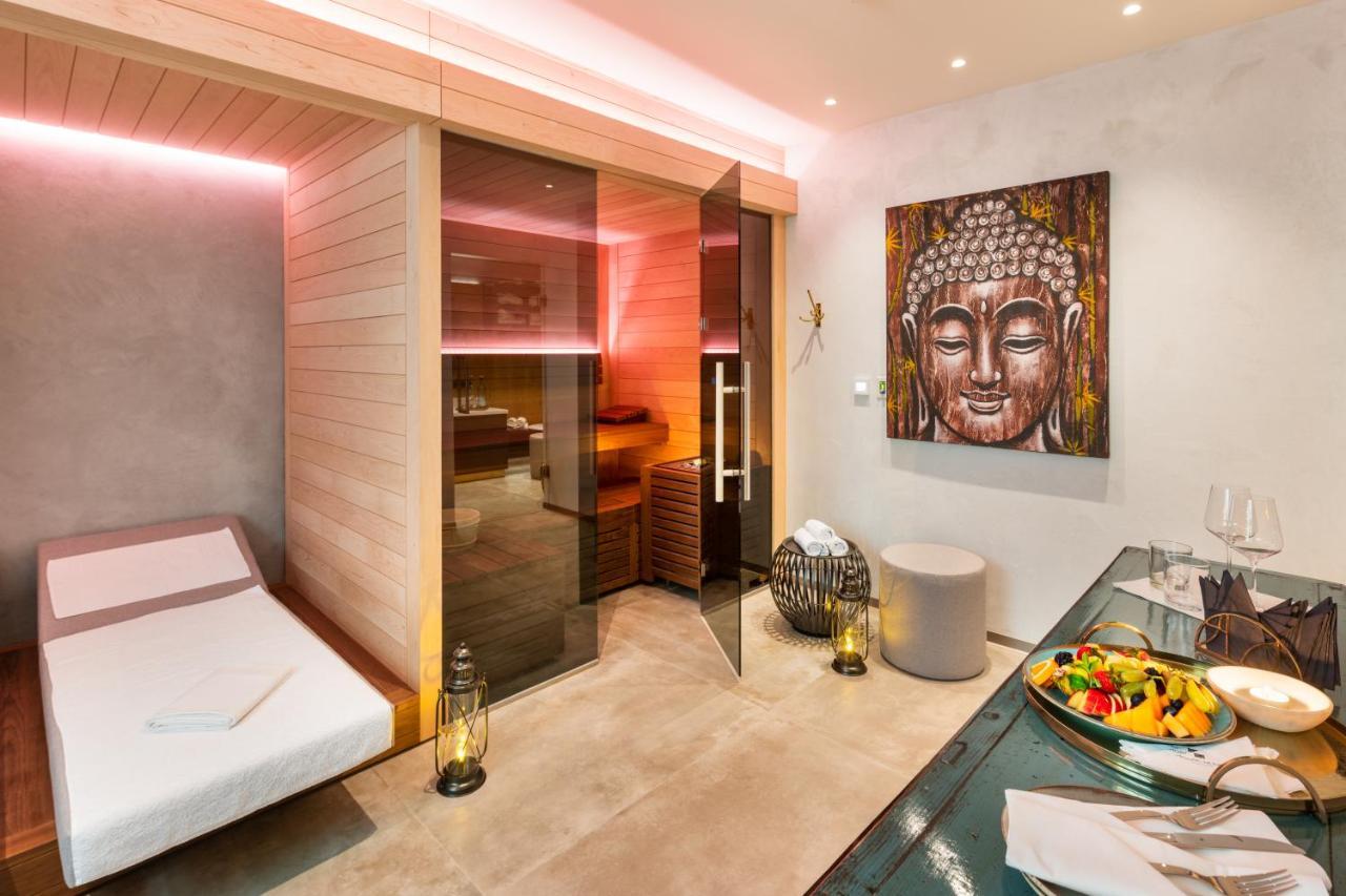 Mosaic House Design 4* Prag