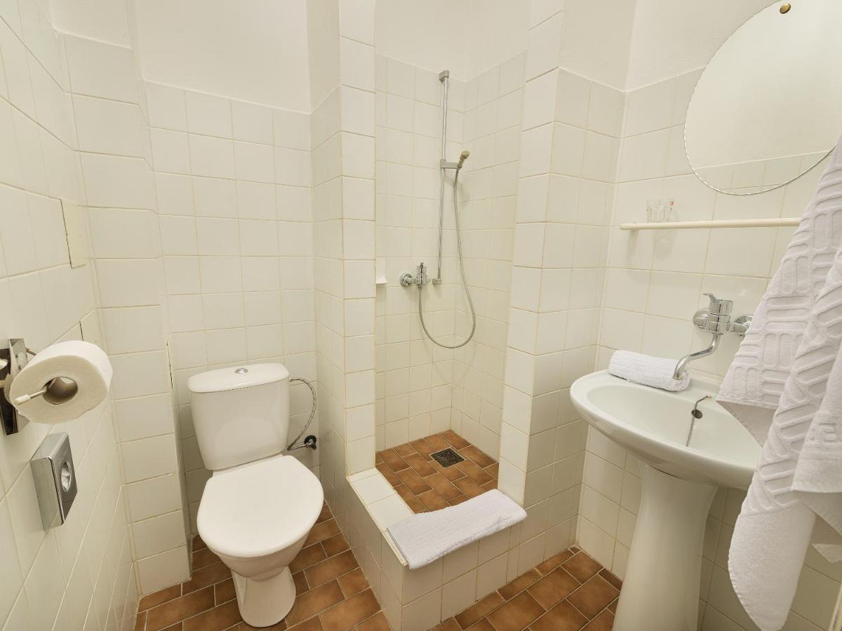 Ea Jasmin Otel