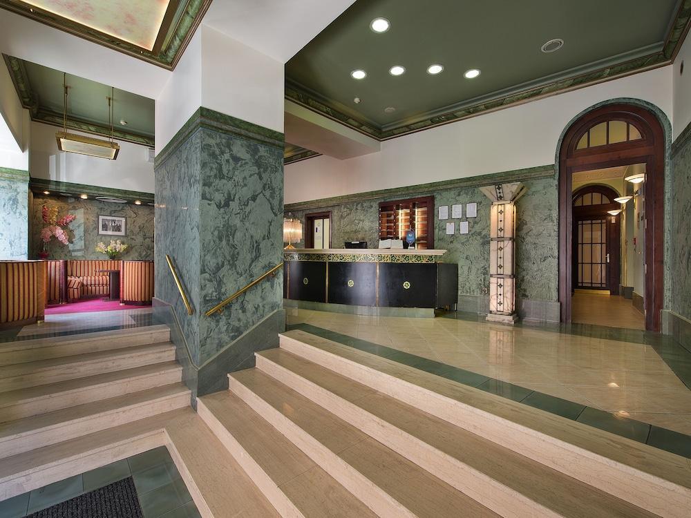 Otel Ea Royal Esprit 4*