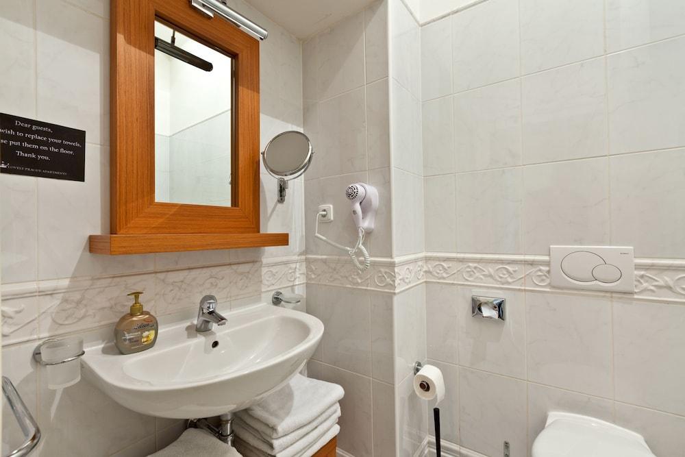 Emporio 4* Prague