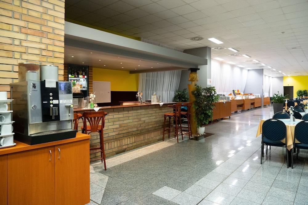 Olympik Artemis Hotel 4*