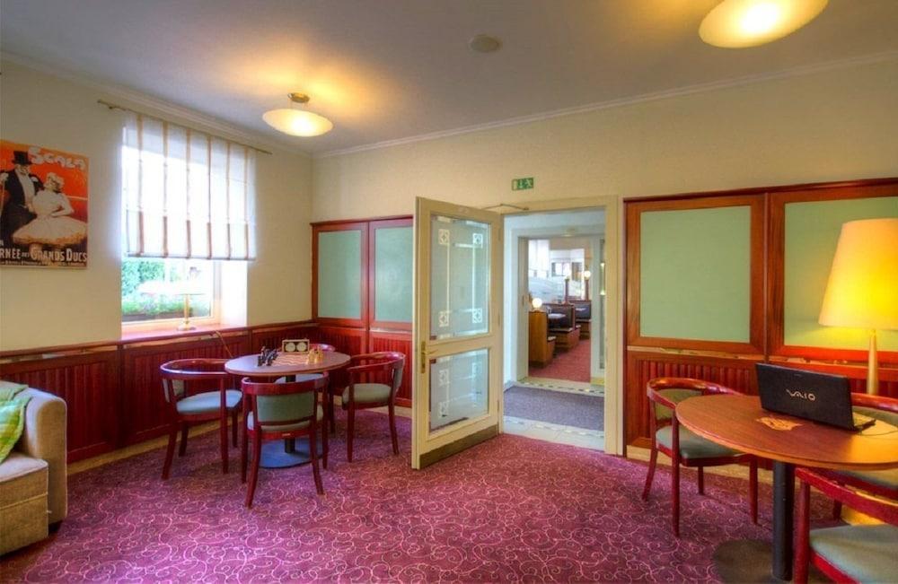 U Divadla - Czech Leading Otel 4*