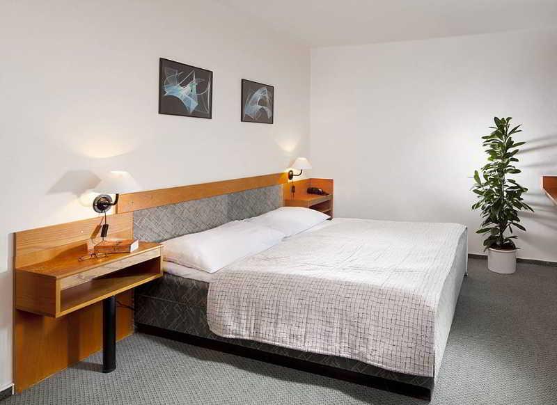 Comfort Hotel 4*