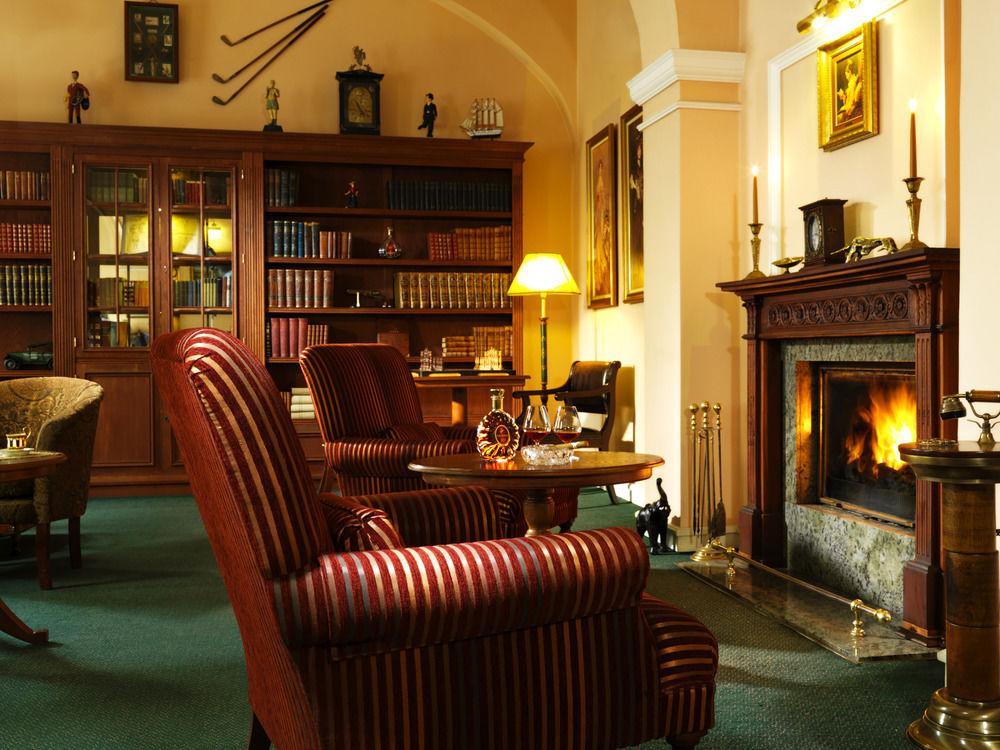 Julian Hotel 4*