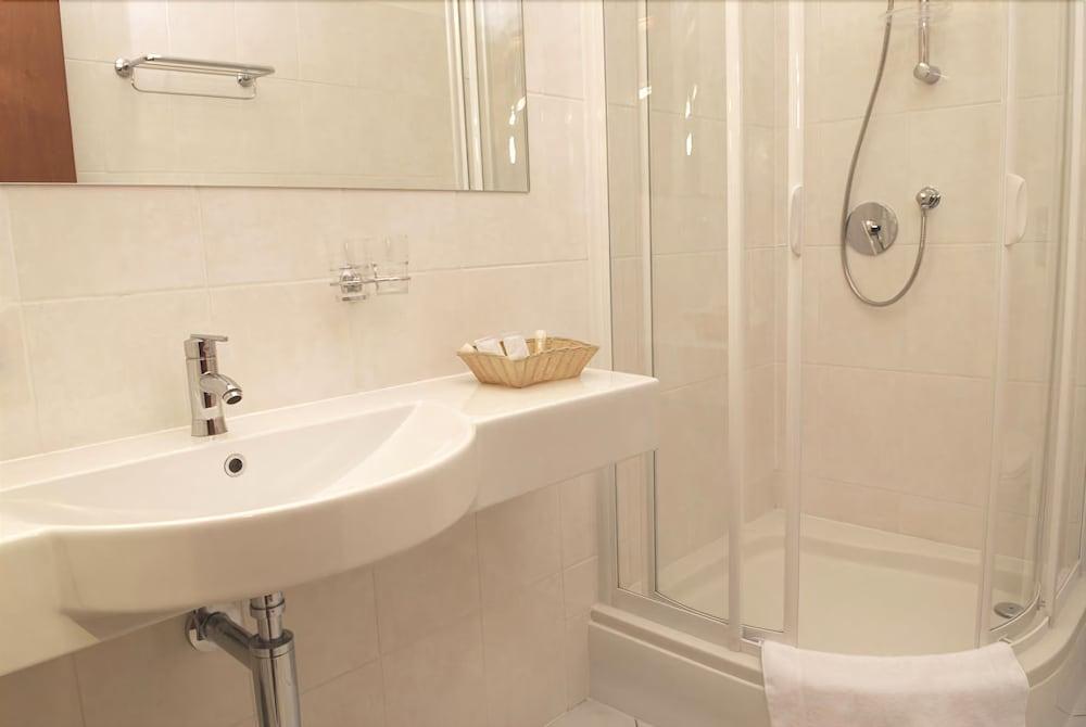 Na Zamecku 4* Prague