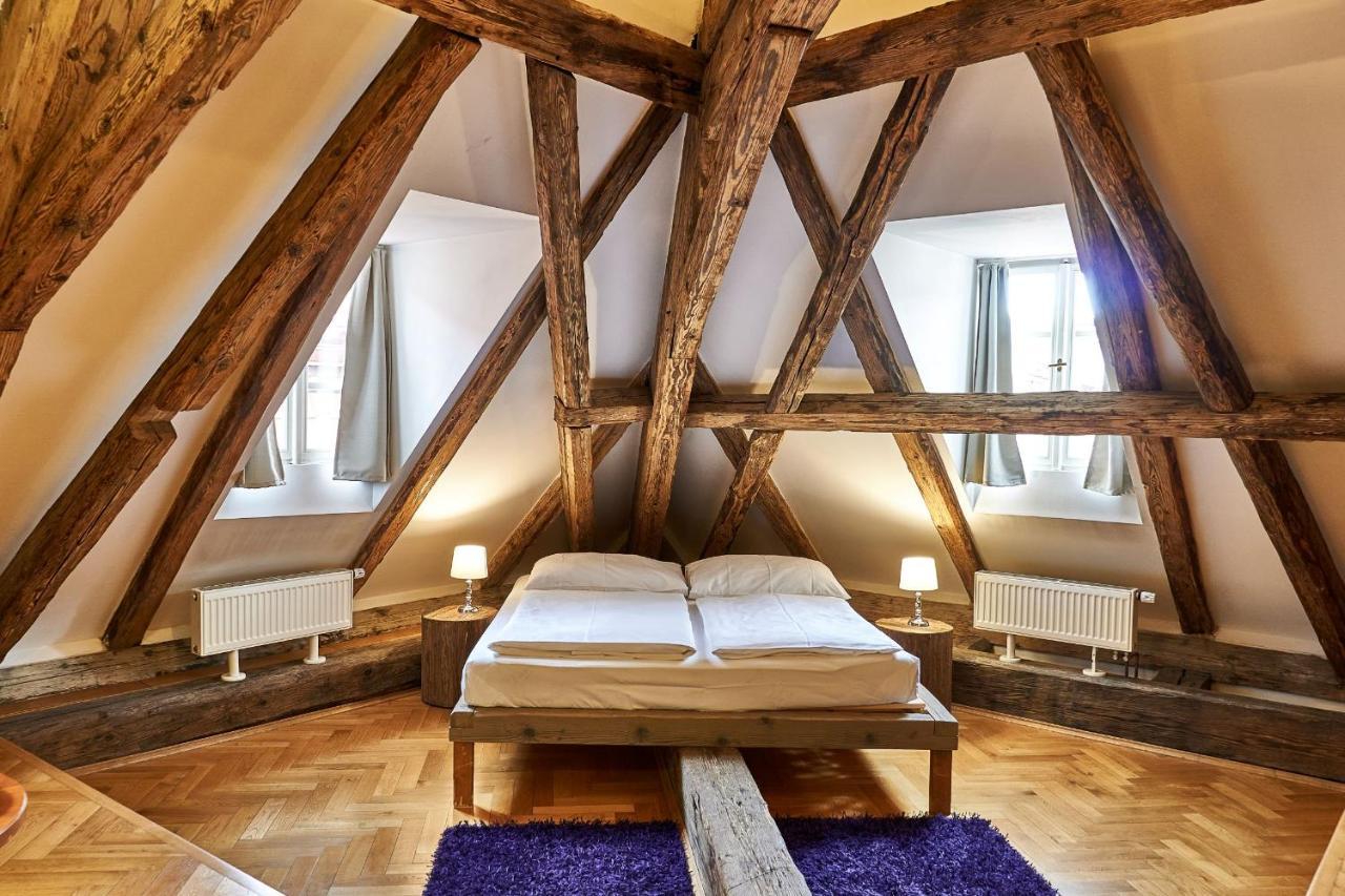 Three Golden Crowns 3* Prag