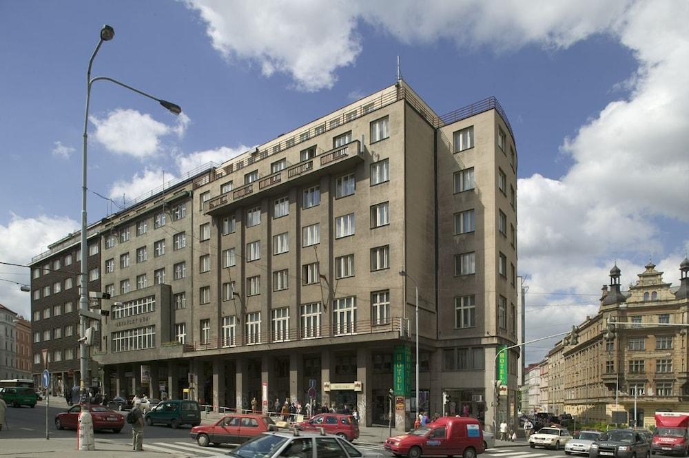 Hotel Legie Prague