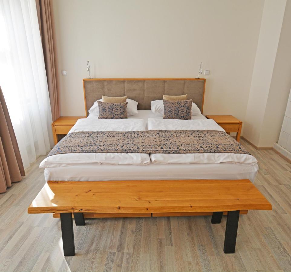 Aparthotel Karlova - Mostecka 10 St Depandance