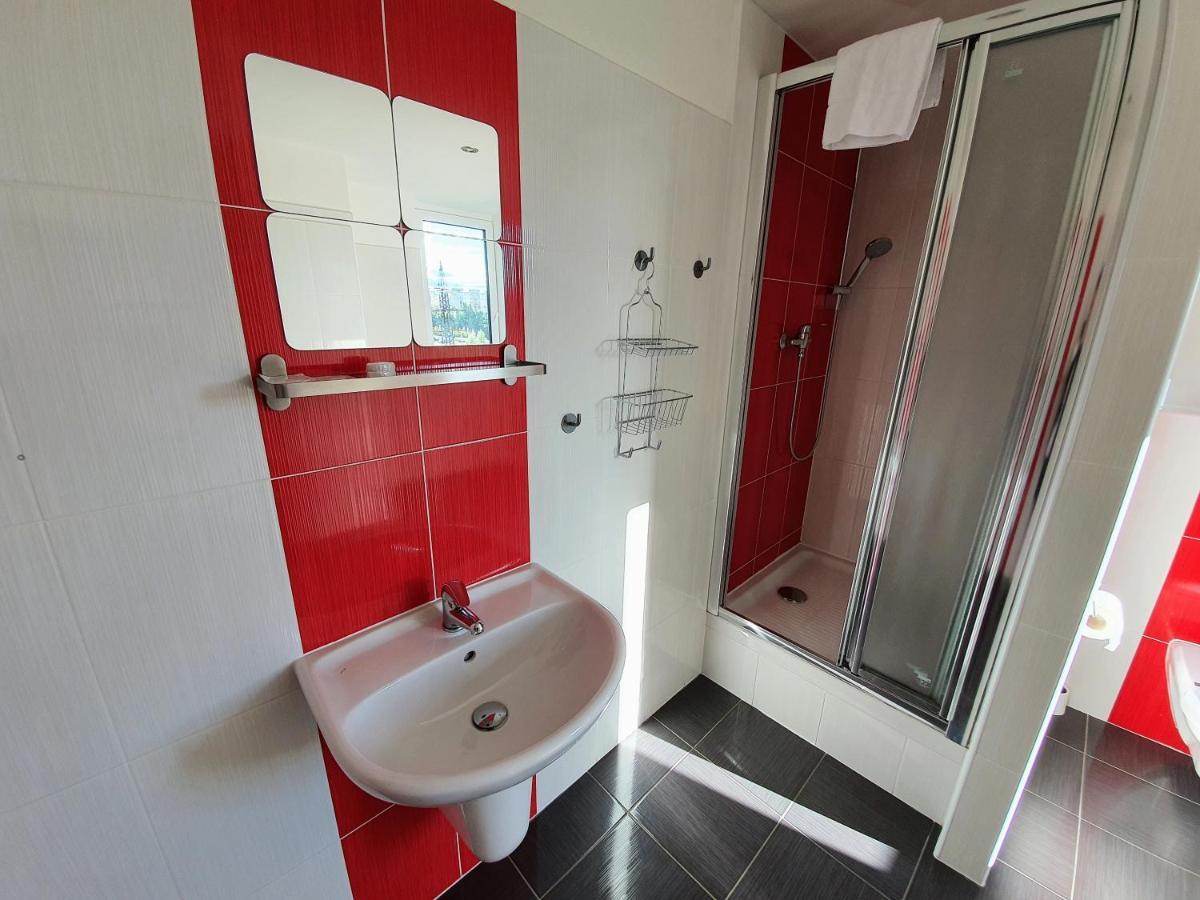 Hotel Chodov Asc 3*