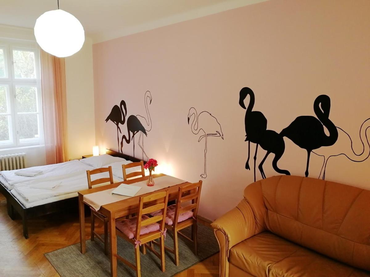 Konukevi Flamingo