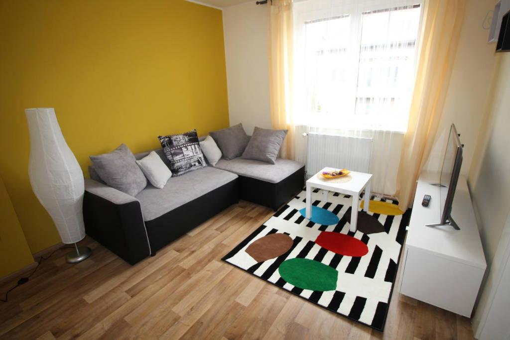Apartment Dreamy