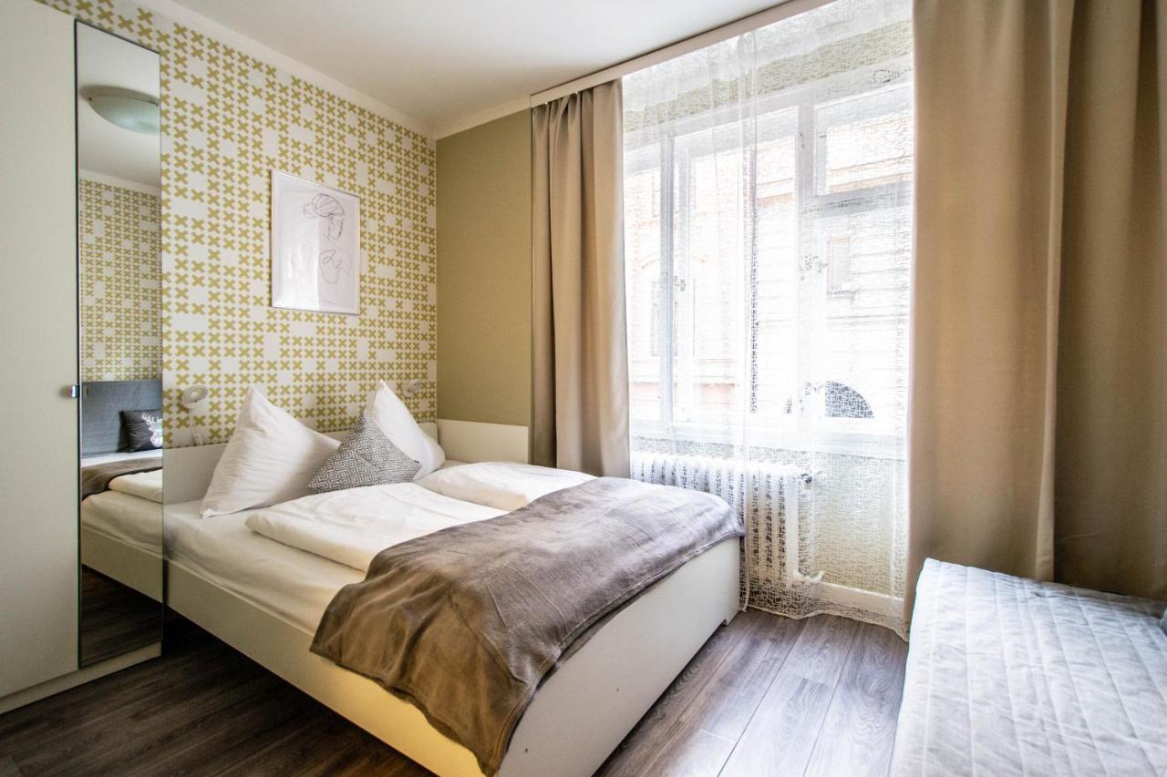 Old Town Rybna Apt By Ruterra *