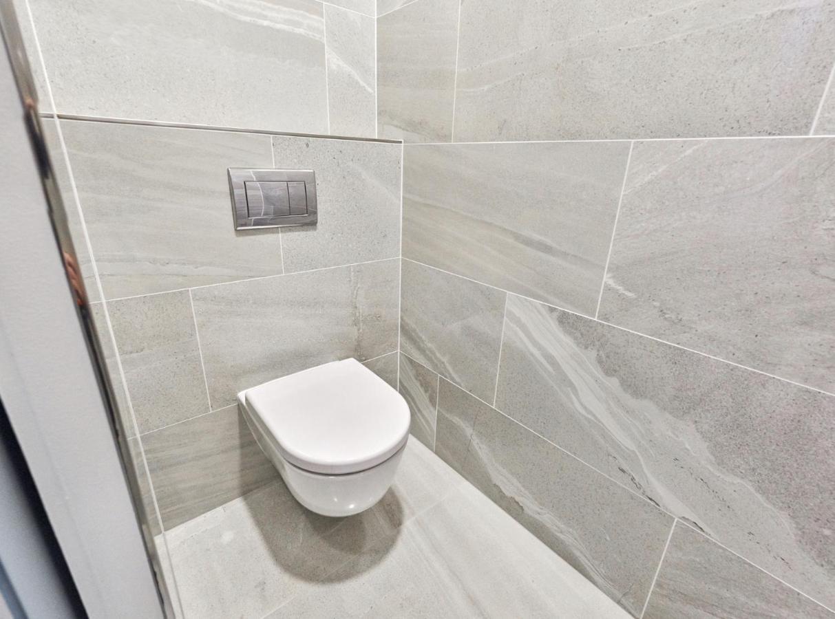Apartment Harfa Prag