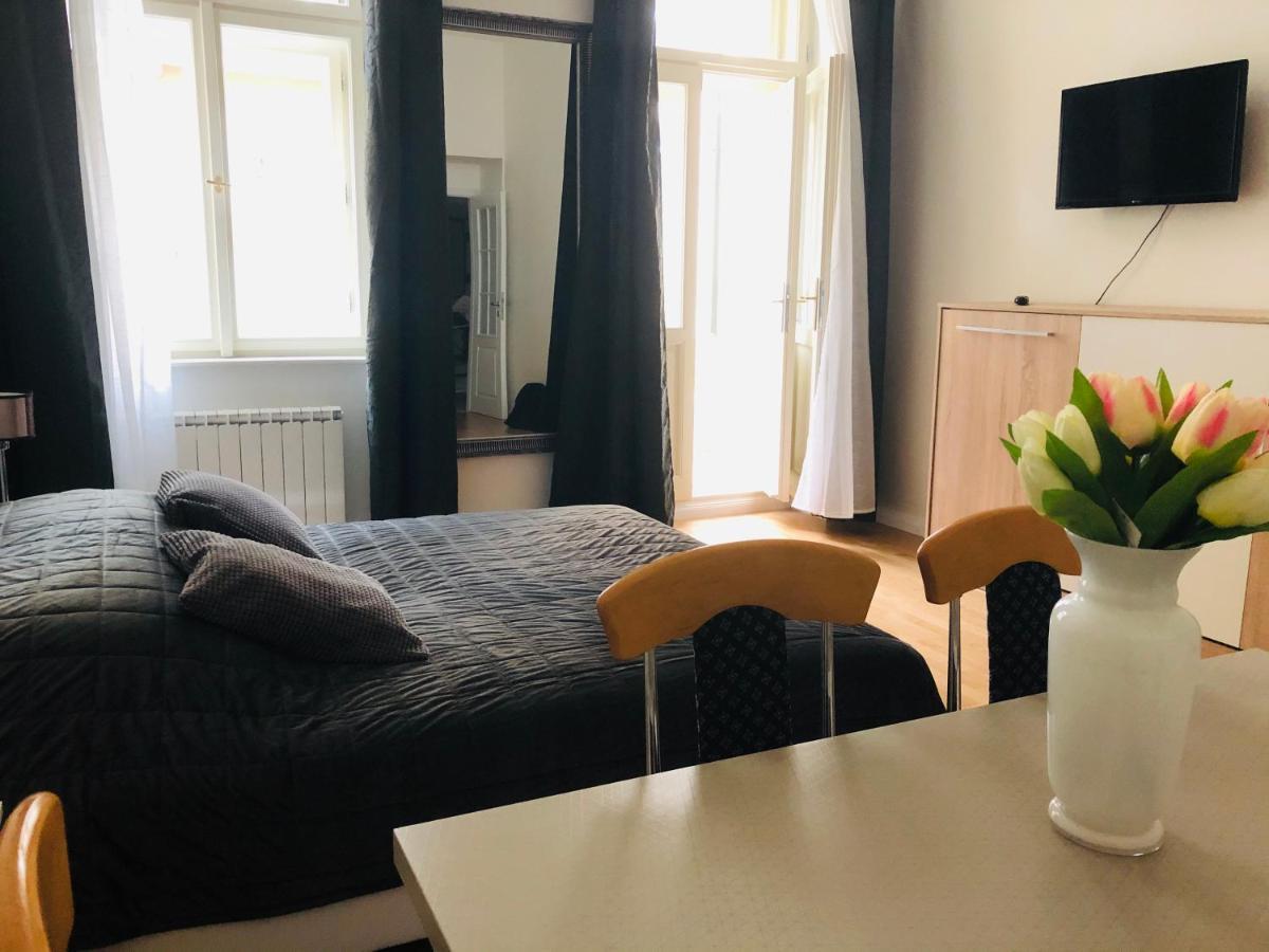 Modern Cozy In Appartement Prague