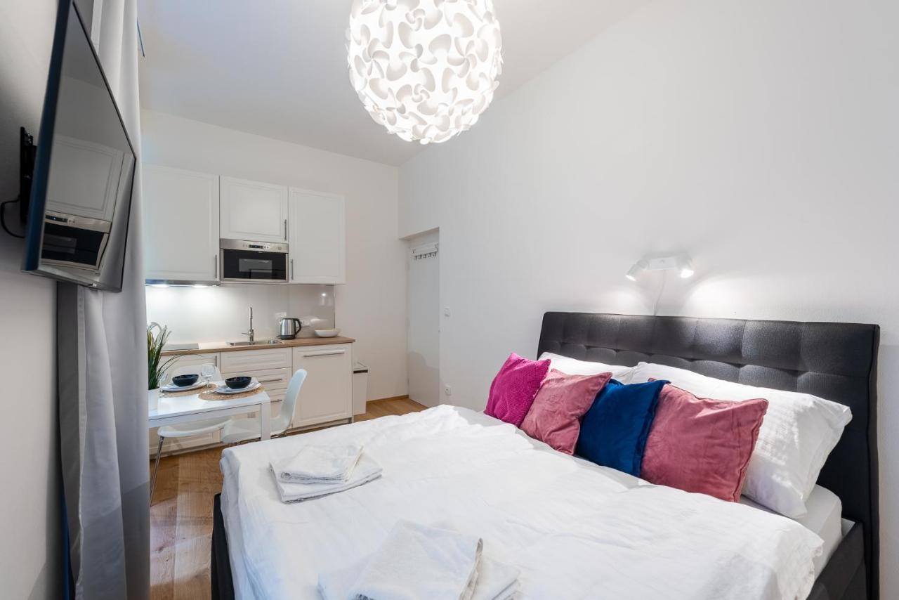 Aparthotel Tesnov Prag