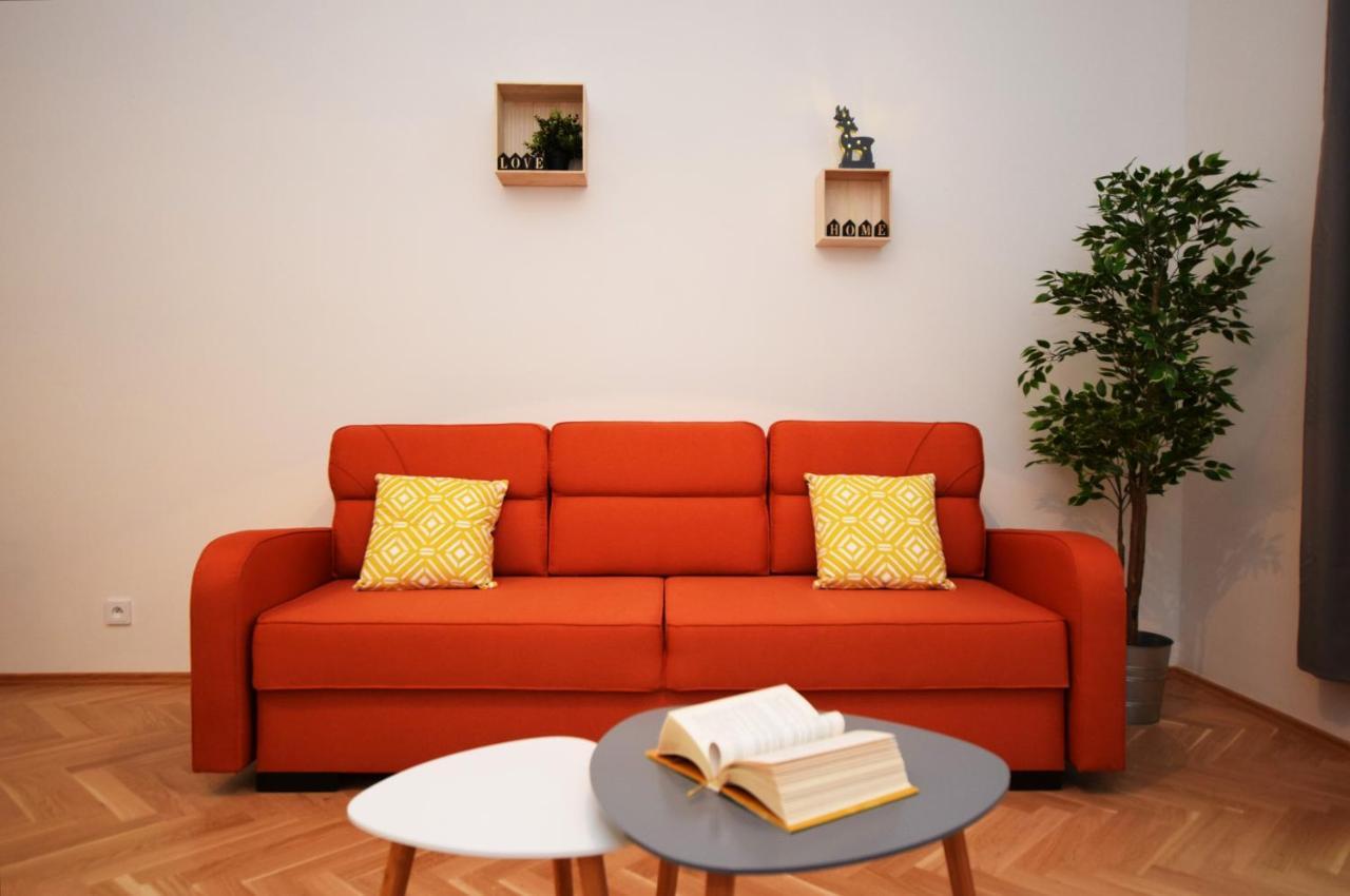 Apartment Rehorova