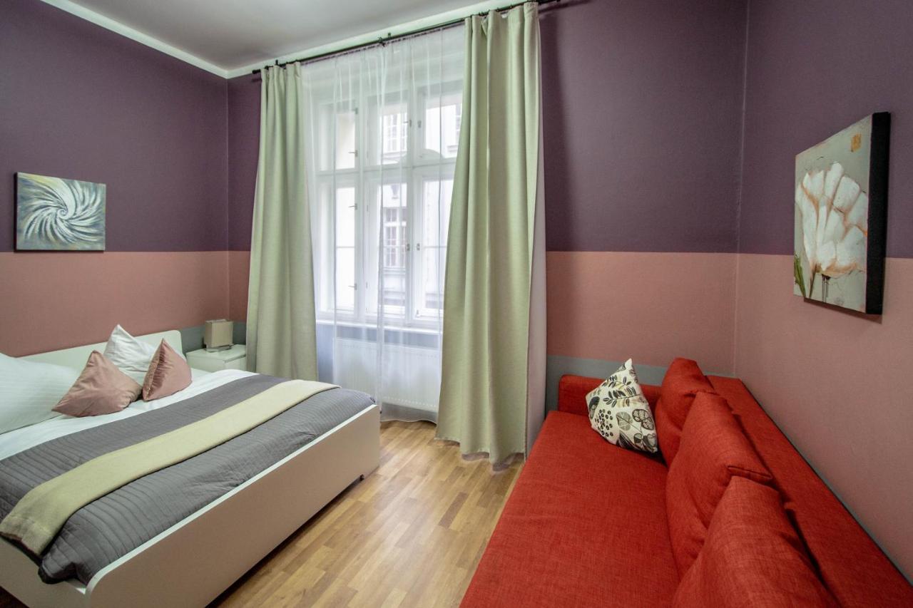 Ruzova By Ruterra Apartment Prague