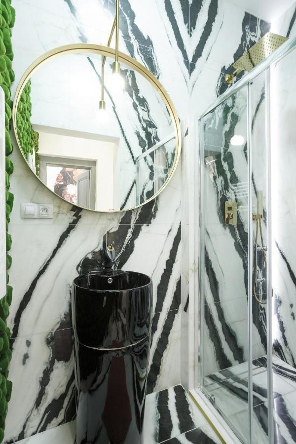 Palace By Main Station - Premier Apartment Prague