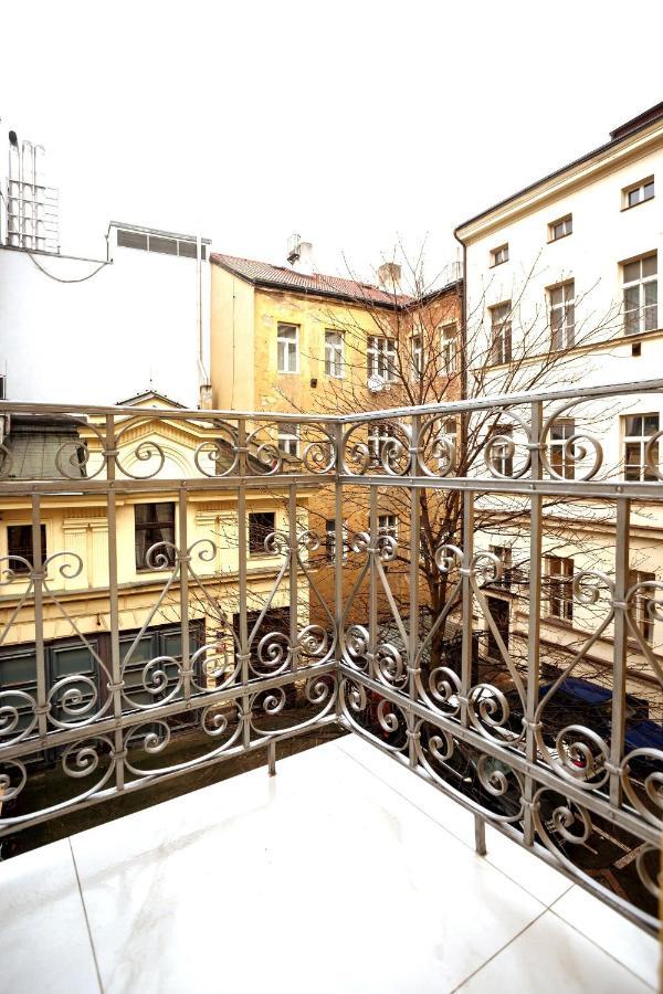 Palace By Main Station - Premier