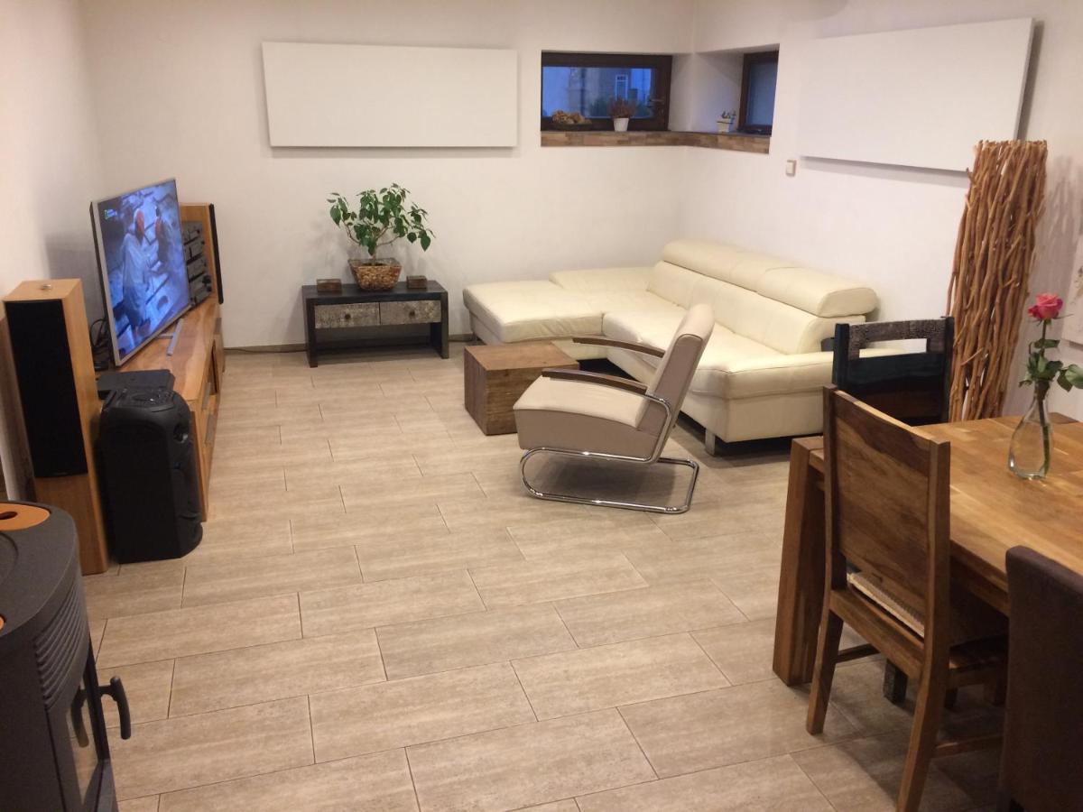 Holiday home Mamut Privat Garden House