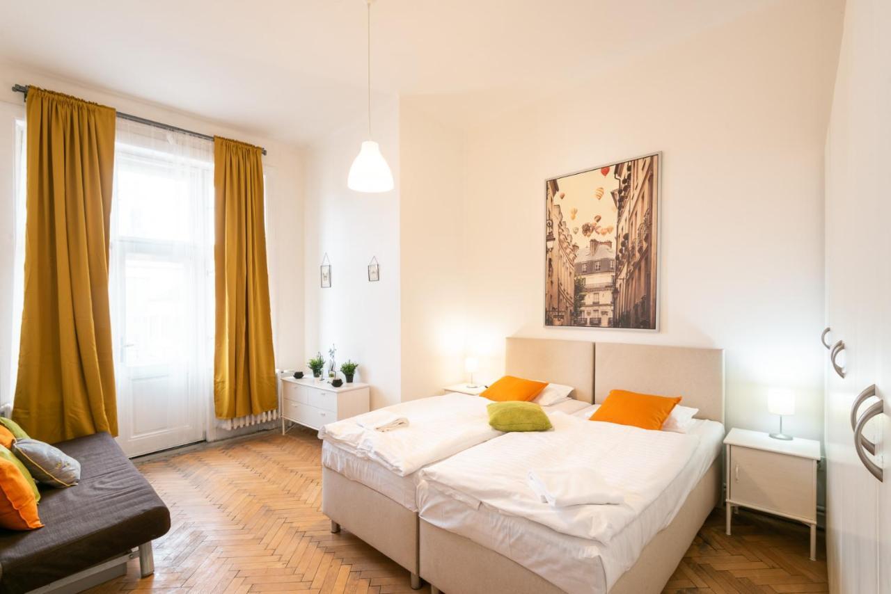 Narodni Prague