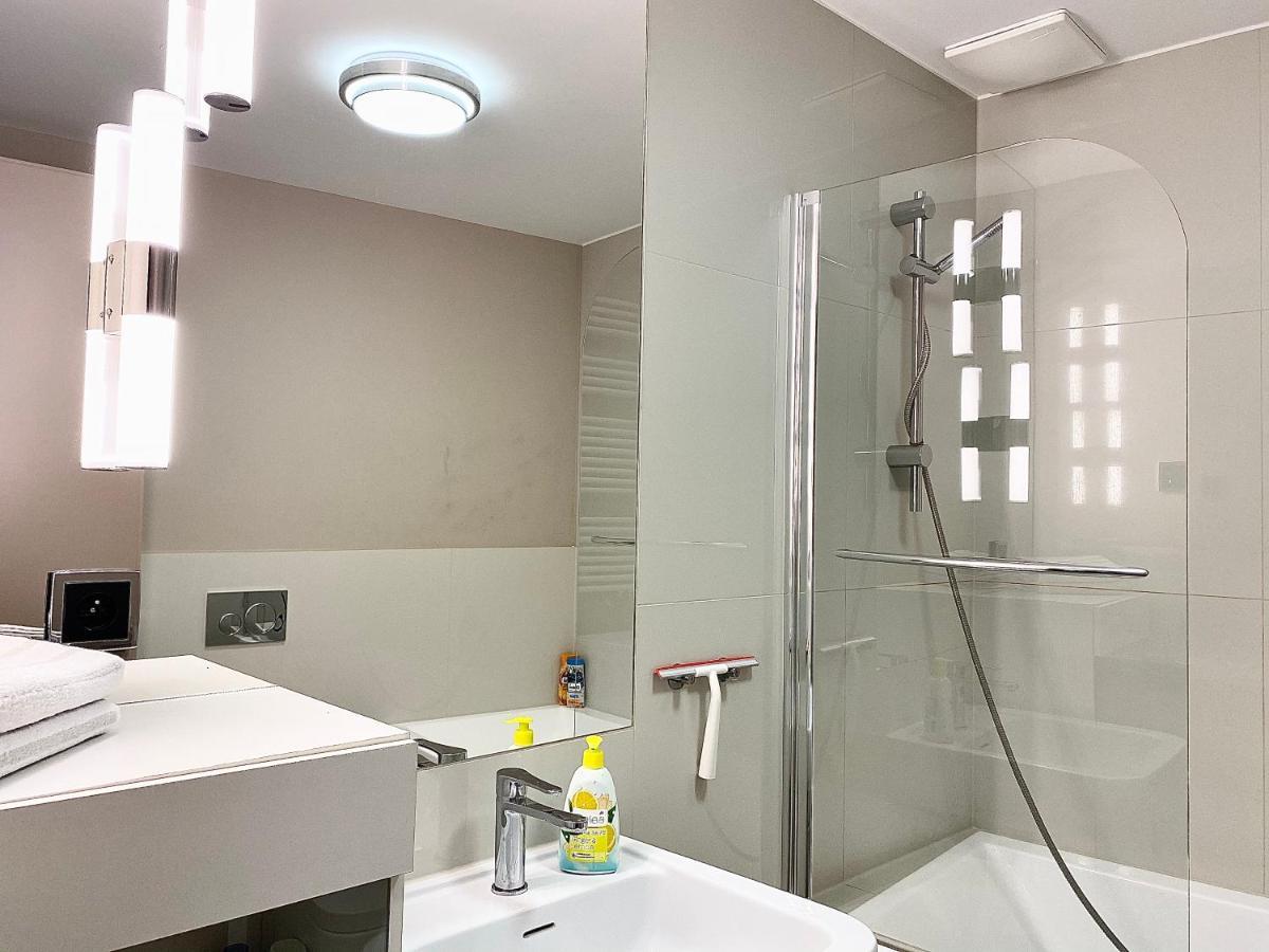 Apartment Exclusive + Best Located
