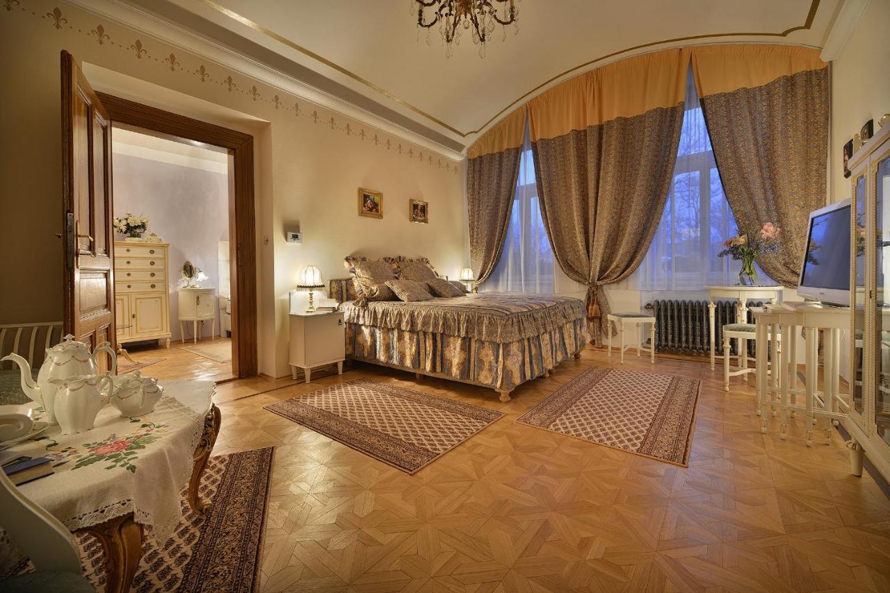 Apartment Dalia Janackovo Nabrezi Prag