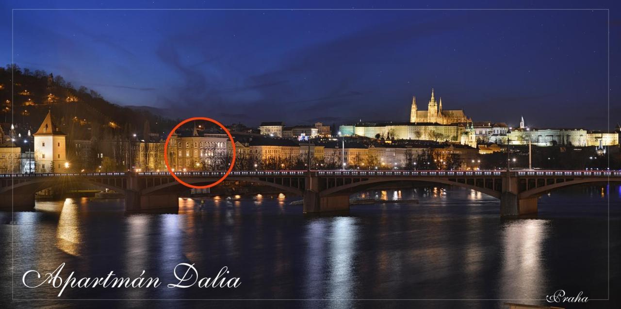 Dalia Janackovo Nabrezi * Prag
