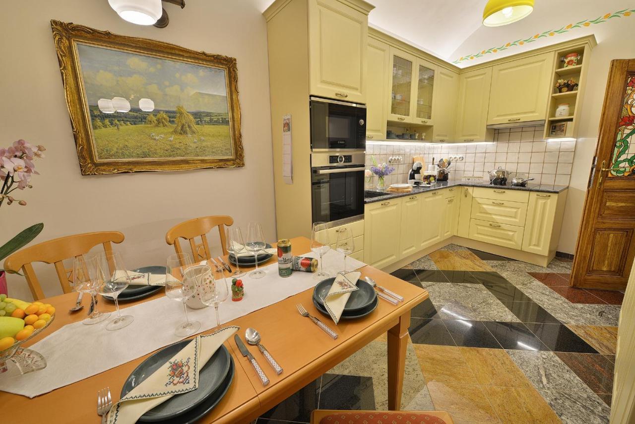 Apartment Dalia Janackovo Nabrezi Prag