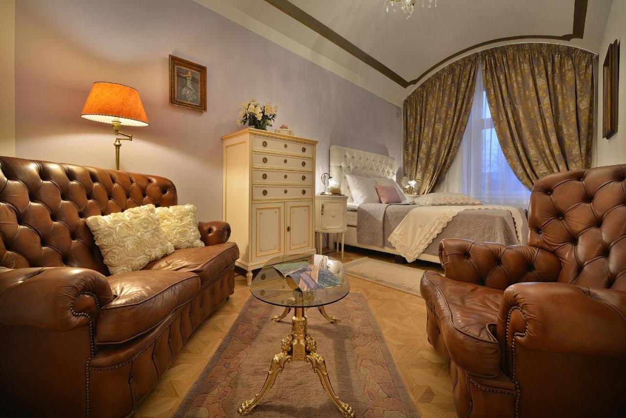 Dalia Janackovo Nabrezi Apartment Prag