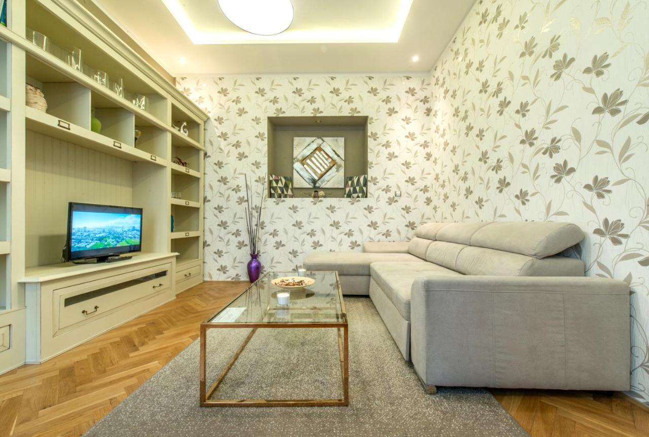 Apartamento Locals Monastery *