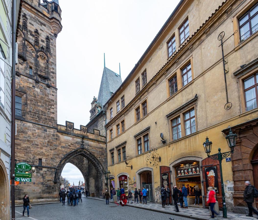 Mostecka * Prague