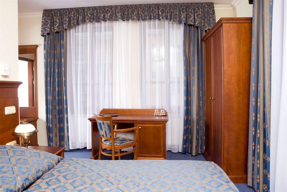 Hotel Arkada Prague