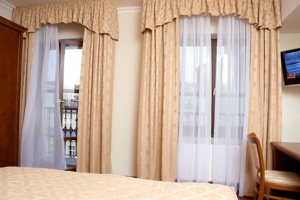 Arkada Hotel 4*