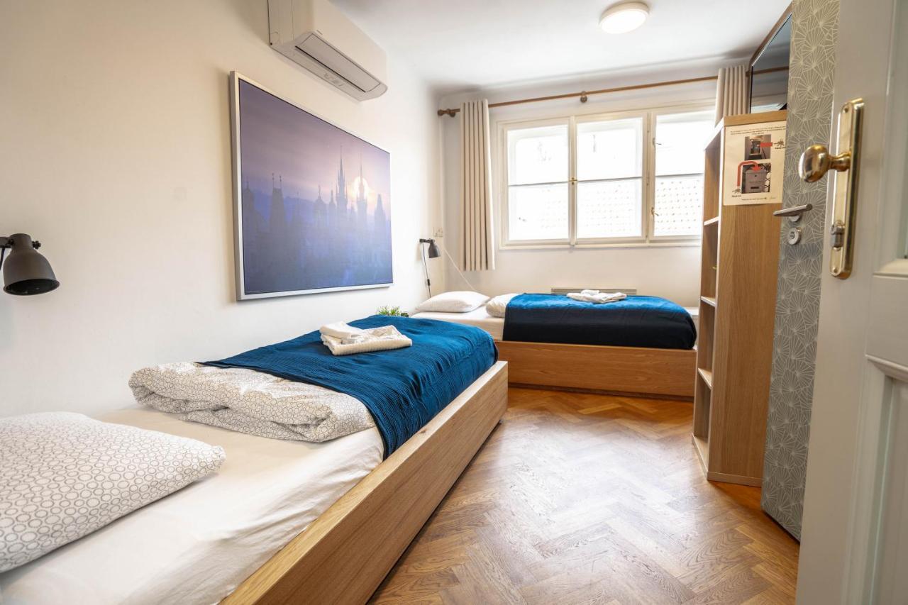 Appart hôtel Old Town Square Suites