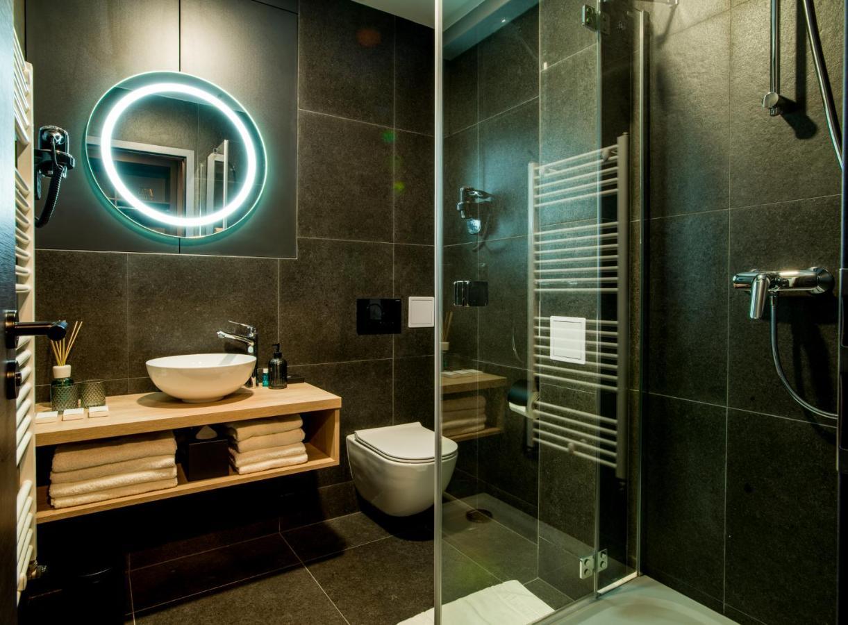 Rooftop Planet Hotel Prague