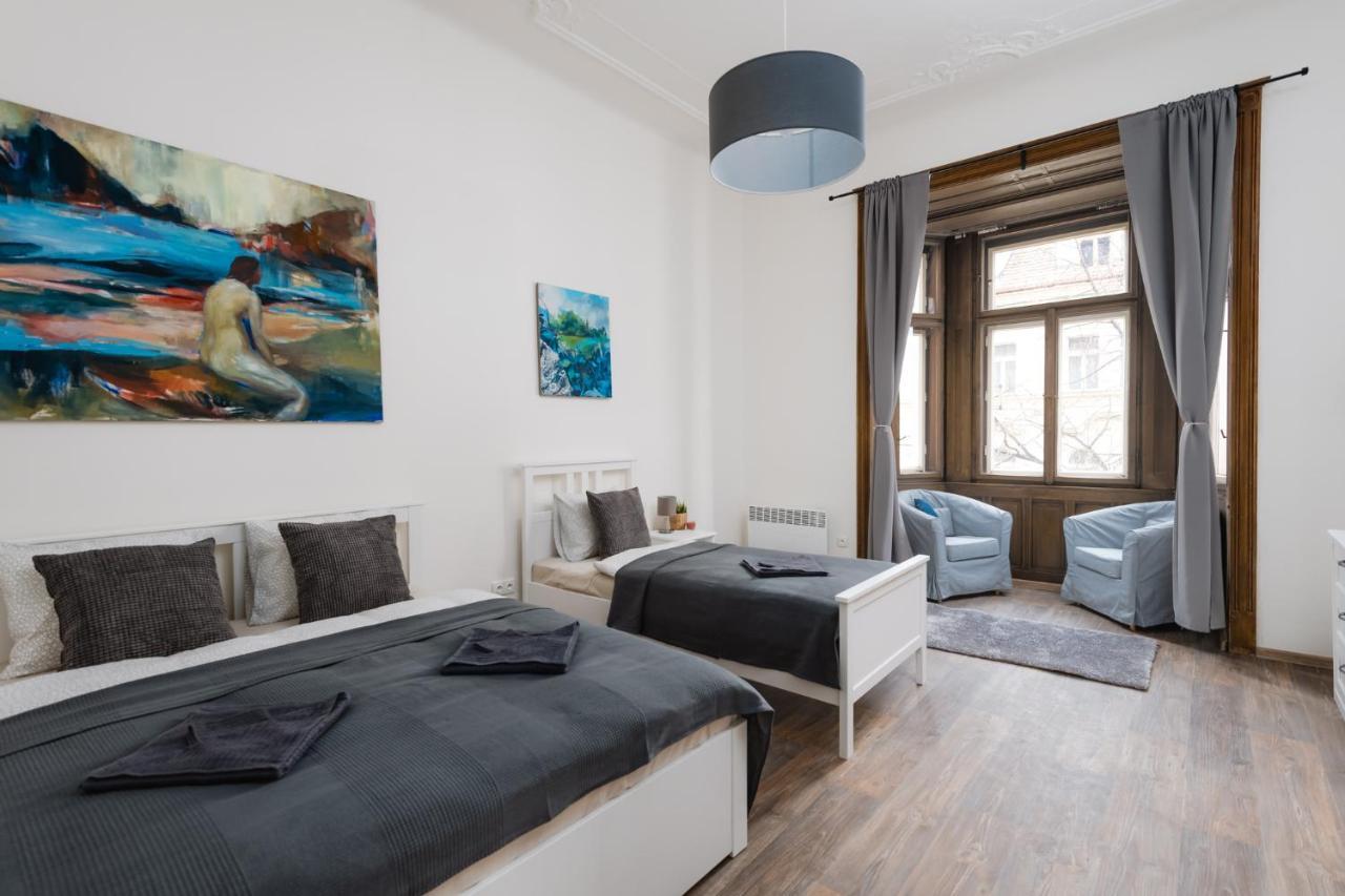 Airstay Gallery Vinohrady Apartment Prague