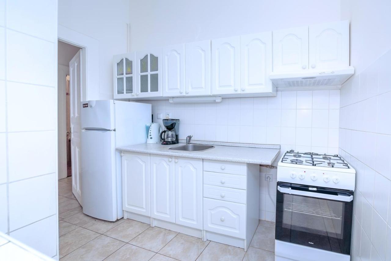Apartment Vezenska *