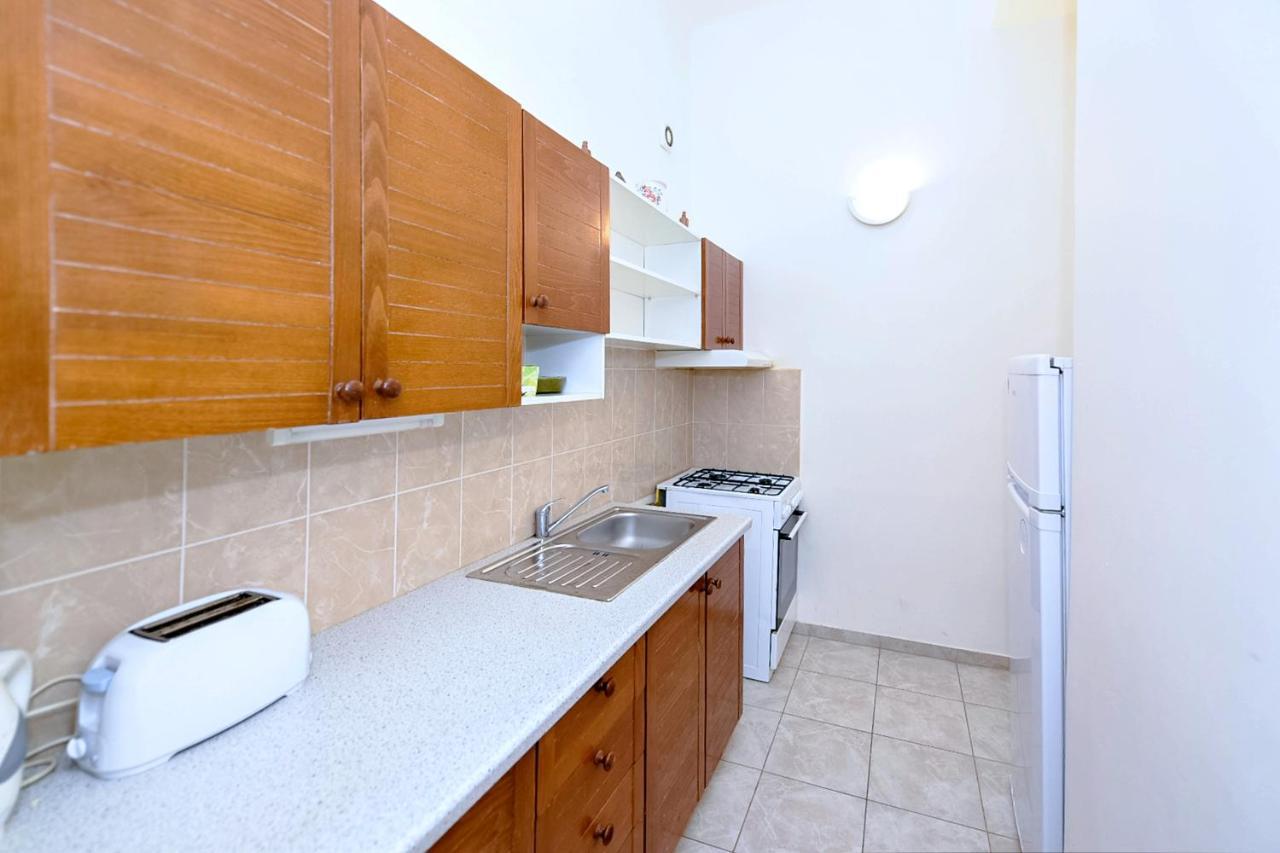 Vezenska Apartment