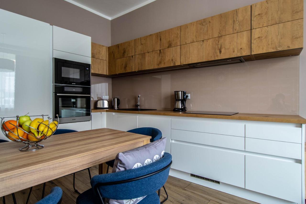 Executive Bright Apt. By Ruterra Apartamento