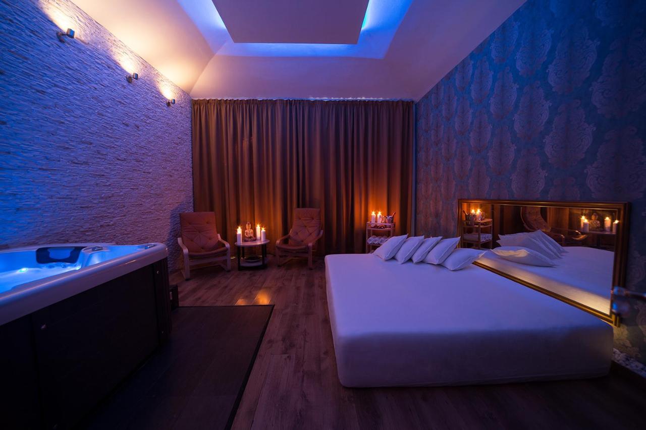 Infinity - Private Whirlpool And Sauna * Prague