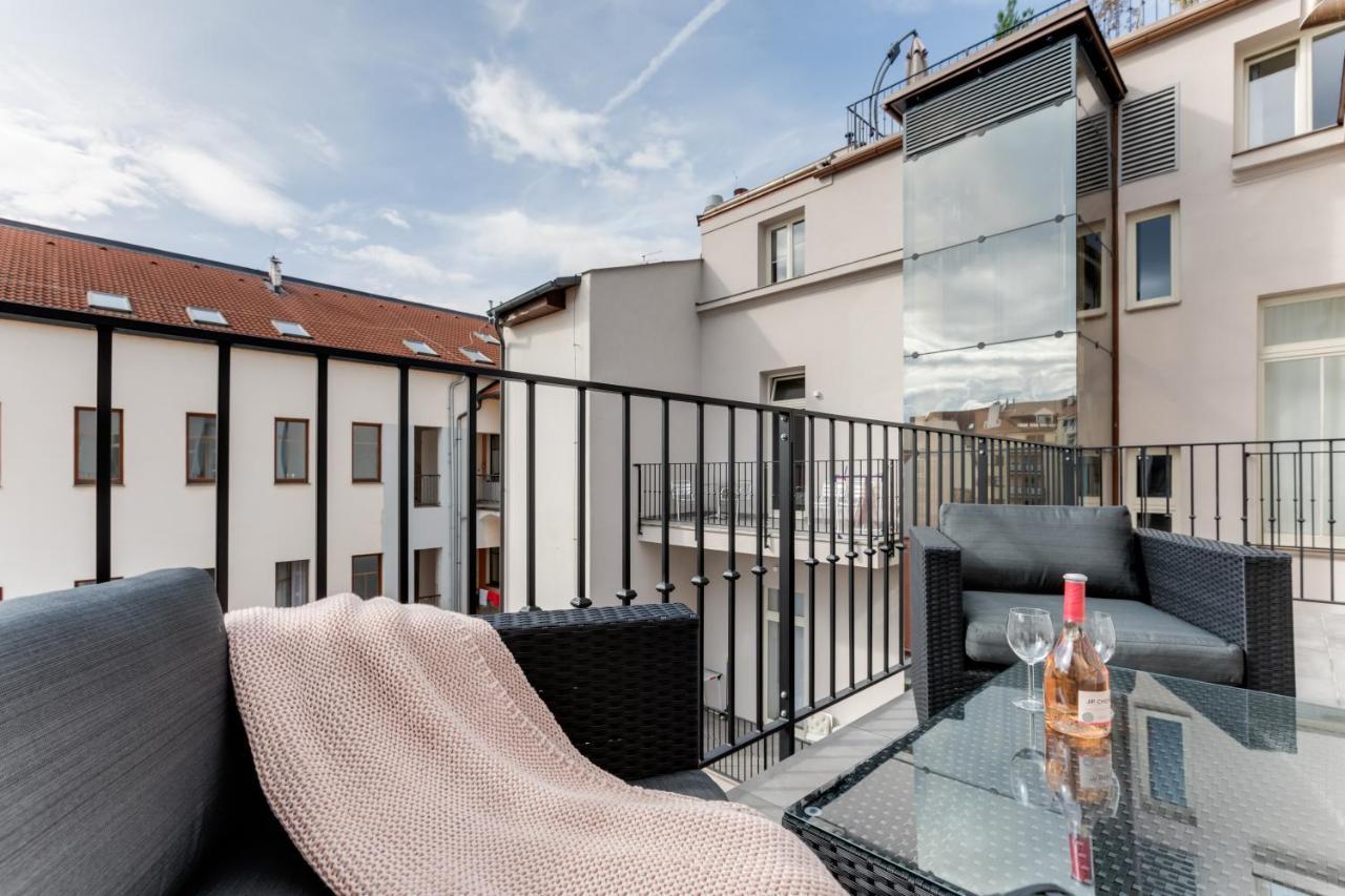 Apartment Andel Design Duplex, Ac, Garage *